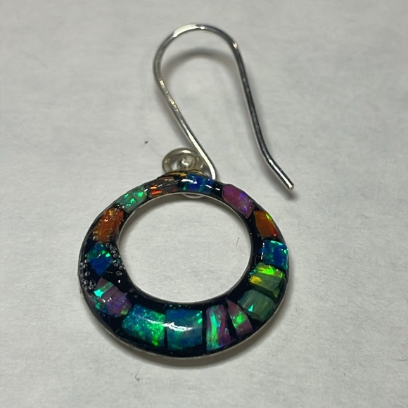 Silver earring with natural opals! - Picture 2 of 3